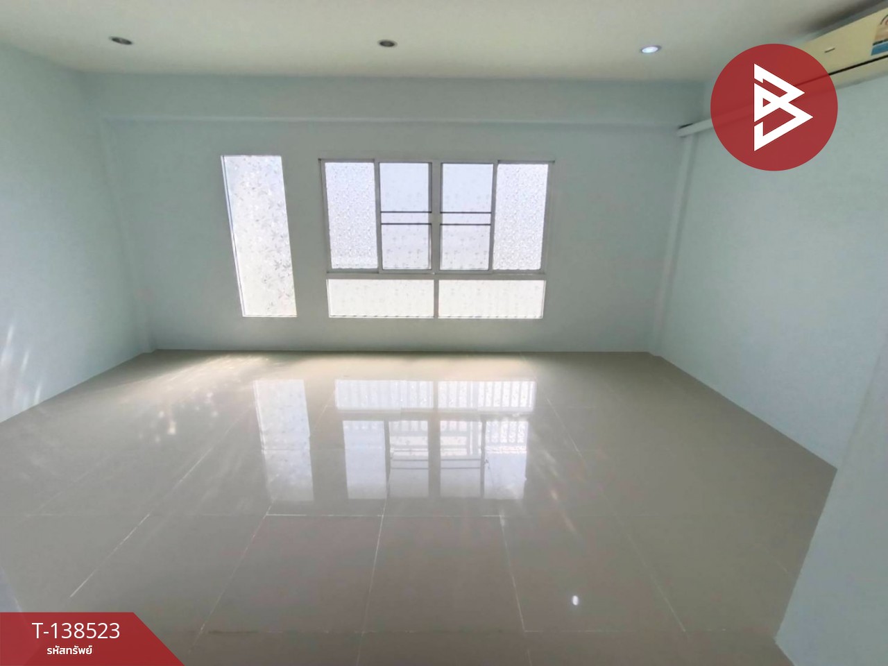 ขายทาวน์เฮ้าส์ หมู่บ้านสิรารมย์พลัส มอเตอร์เวย์ (Sirarom Plus Motorway) ฉะเชิงเทรา 8