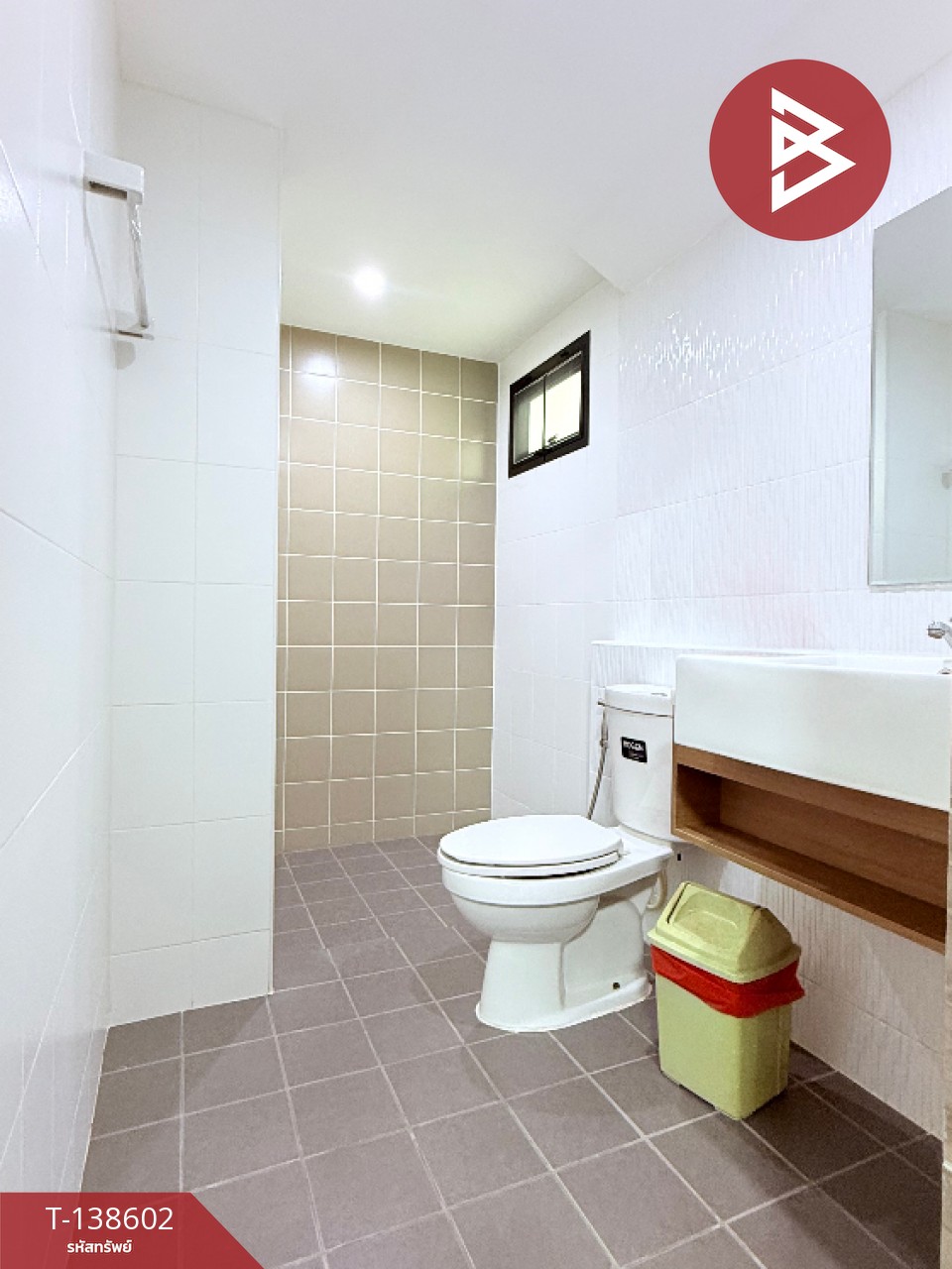 ขายด่วนบ้านแฝดหลังมุม หมู่บ้านเรสท์ วิลเลจ บางนา ซอยวัดสลุด สมุทรปราการ 6