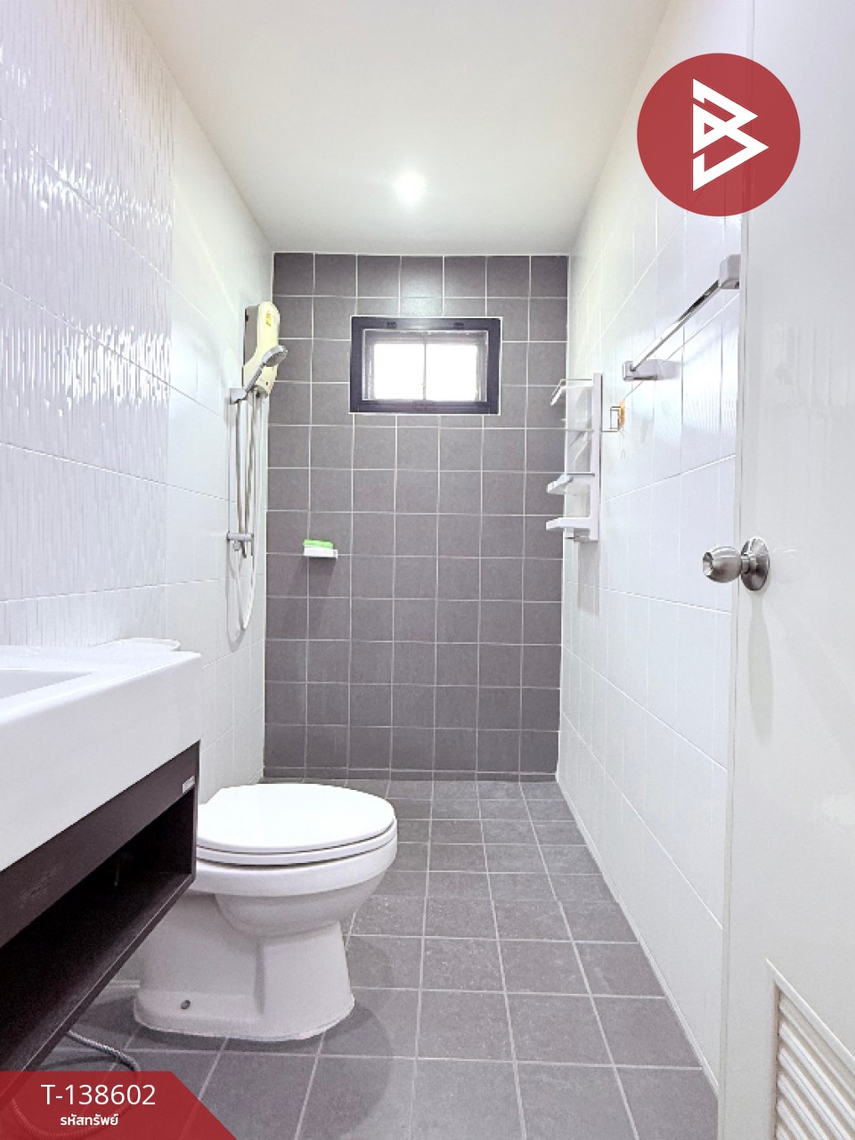 ขายด่วนบ้านแฝดหลังมุม หมู่บ้านเรสท์ วิลเลจ บางนา ซอยวัดสลุด สมุทรปราการ 15