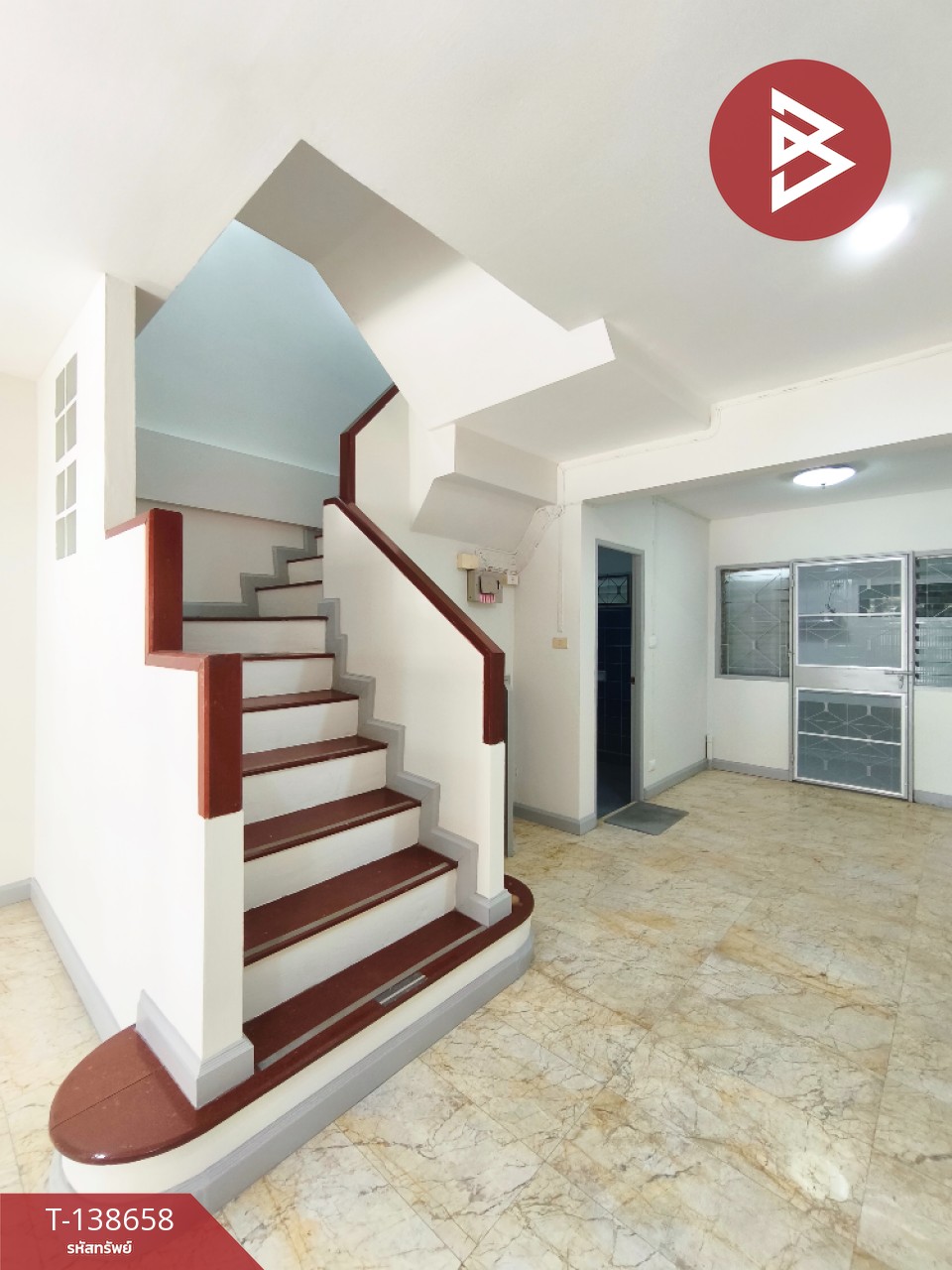 ขายทาวน์เฮ้าส์ หมู่บ้านสิรีนเฮ้าส์ วัชรพล (Serene House Wacharaphol) บางเขน กรุงเทพมหานคร 6