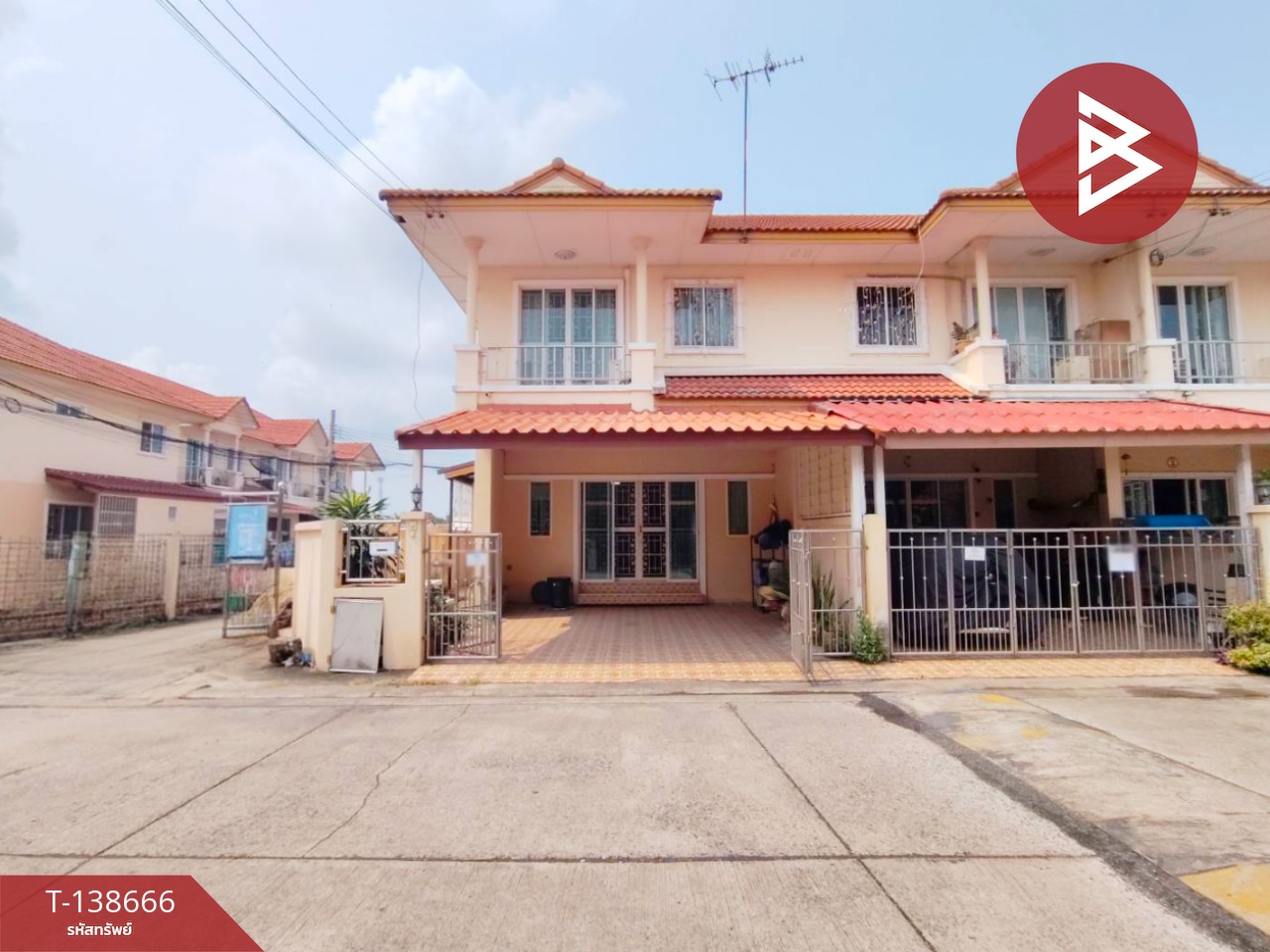 ขายทาวน์เฮ้าส์ หมู่บ้านสุริยา เพอร์เฟค บางนา กม.5 (Suriya Perfect Bangna Km.5) สมุทรปราการ 1