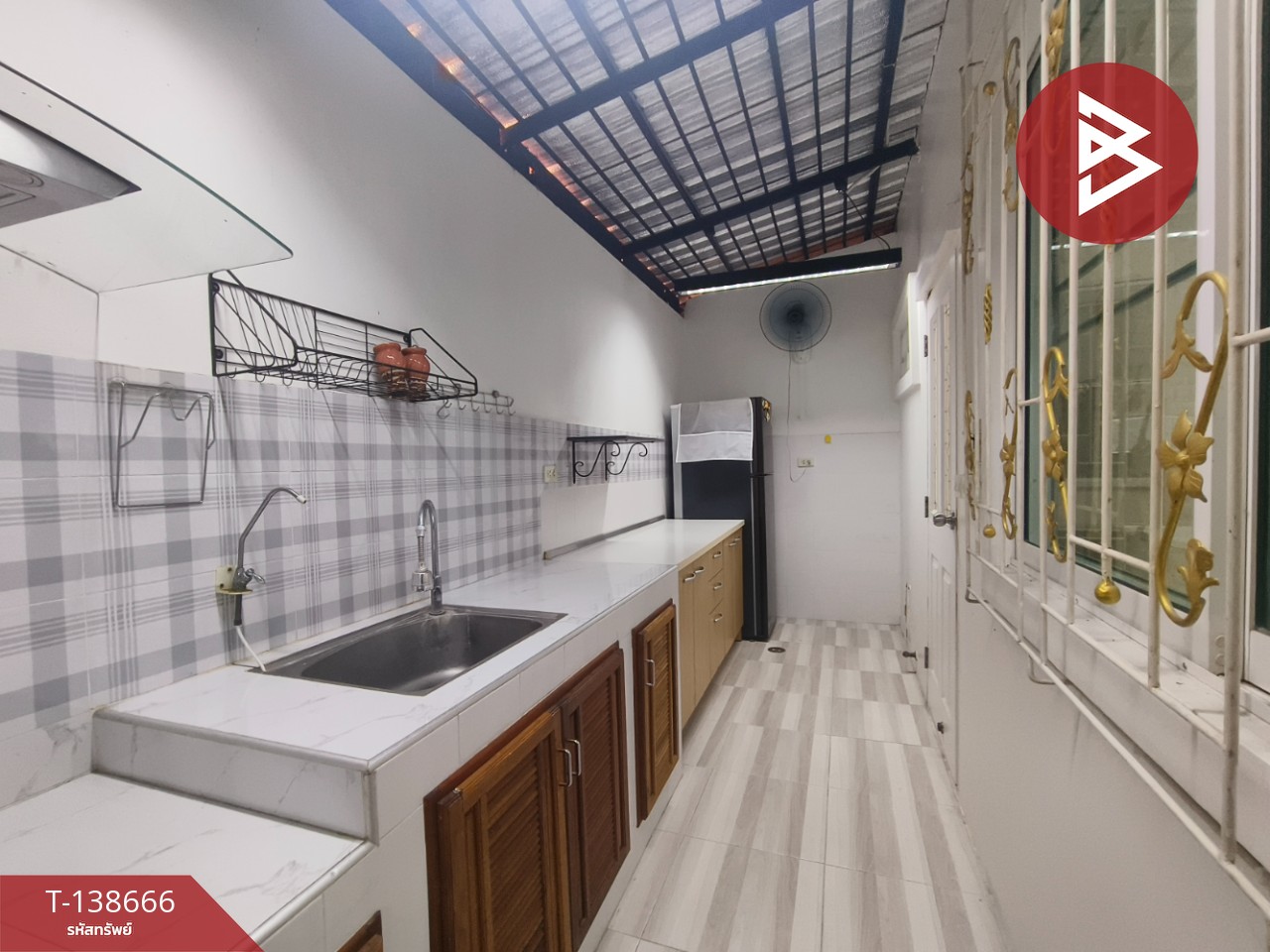 ขายทาวน์เฮ้าส์ หมู่บ้านสุริยา เพอร์เฟค บางนา กม.5 (Suriya Perfect Bangna Km.5) สมุทรปราการ 13