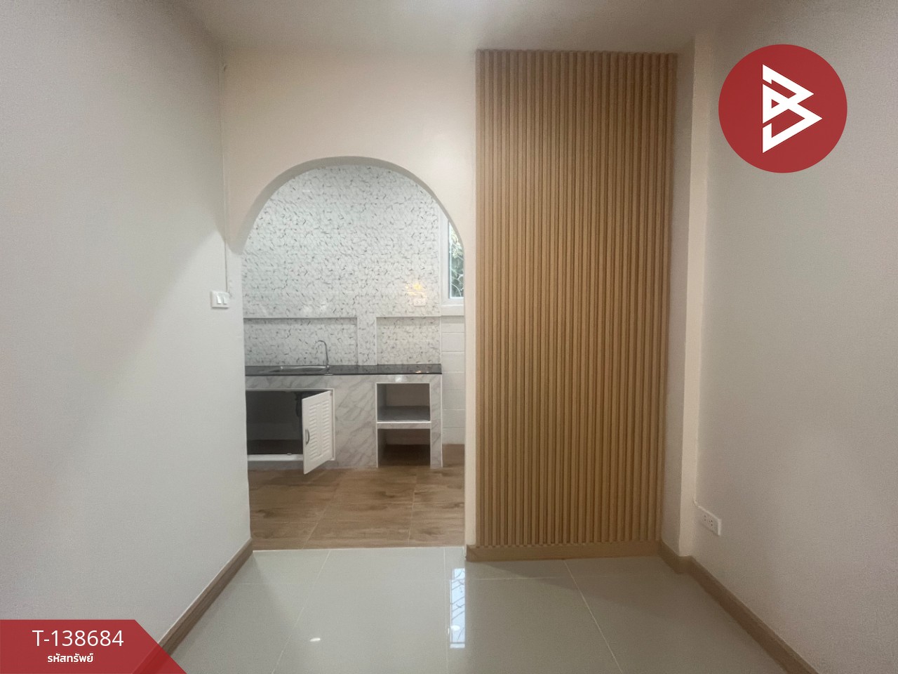 ขายทาวน์เฮ้าส์ 2 ชั้น หมู่บ้านเทพนครทาวน์ เทพารักษ์ กม.4 (ศรีสมิตร) สมุทรปราการ รีโนเวทใหม่ 8