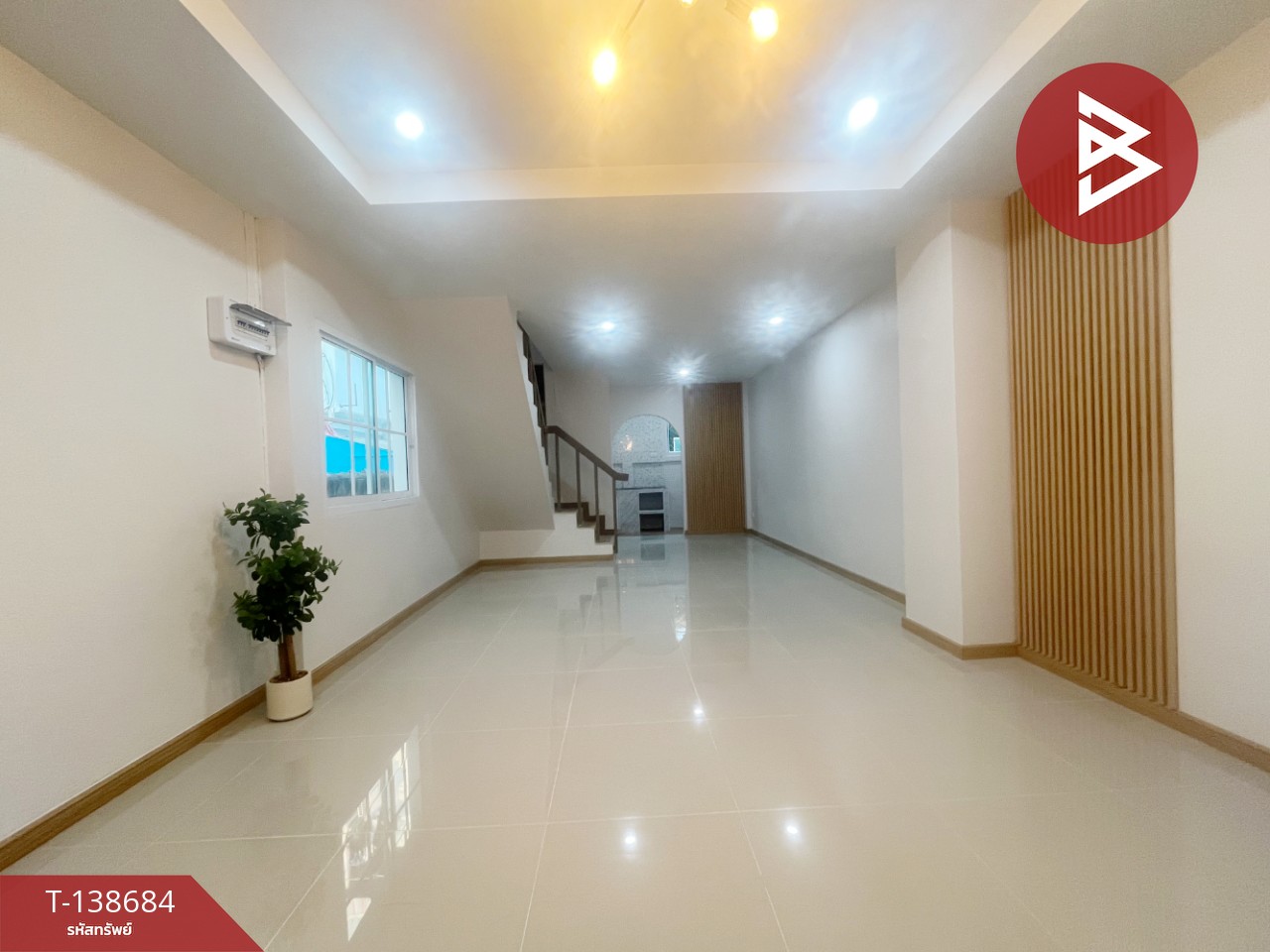 ขายทาวน์เฮ้าส์ 2 ชั้น หมู่บ้านเทพนครทาวน์ เทพารักษ์ กม.4 (ศรีสมิตร) สมุทรปราการ รีโนเวทใหม่ 3