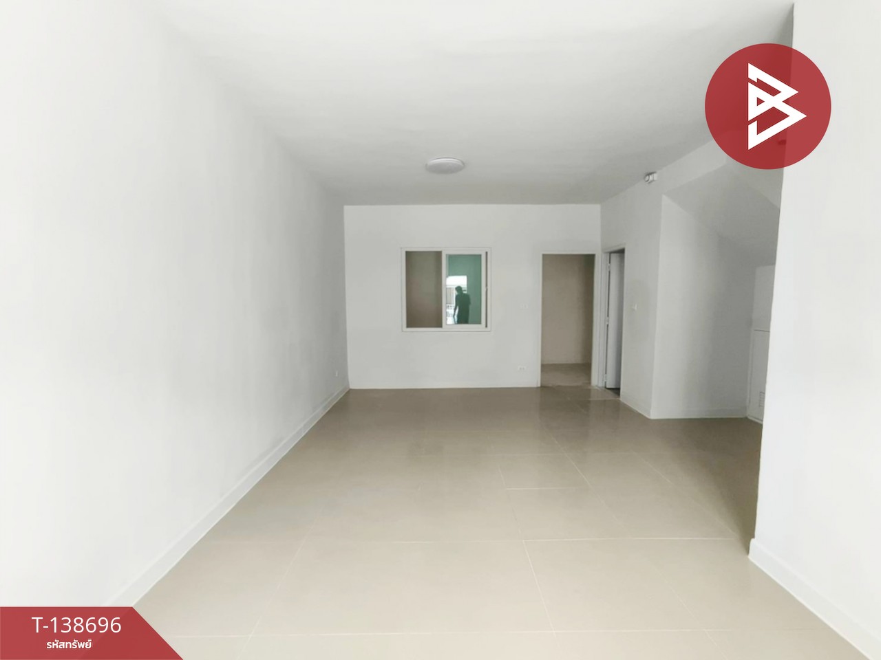 ขายทาวน์เฮ้าส์ หมู่บ้านเดอะคอนเนค8 วงแหวน-บางนา กม.10 (The Connect8) สมุทรปราการ 3