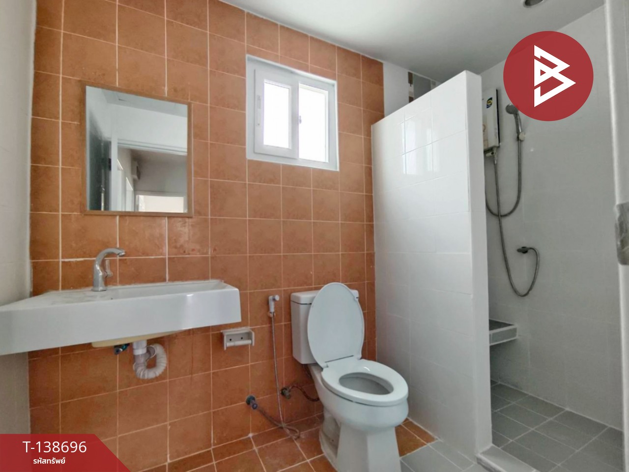 ขายทาวน์เฮ้าส์ หมู่บ้านเดอะคอนเนค8 วงแหวน-บางนา กม.10 (The Connect8) สมุทรปราการ 10