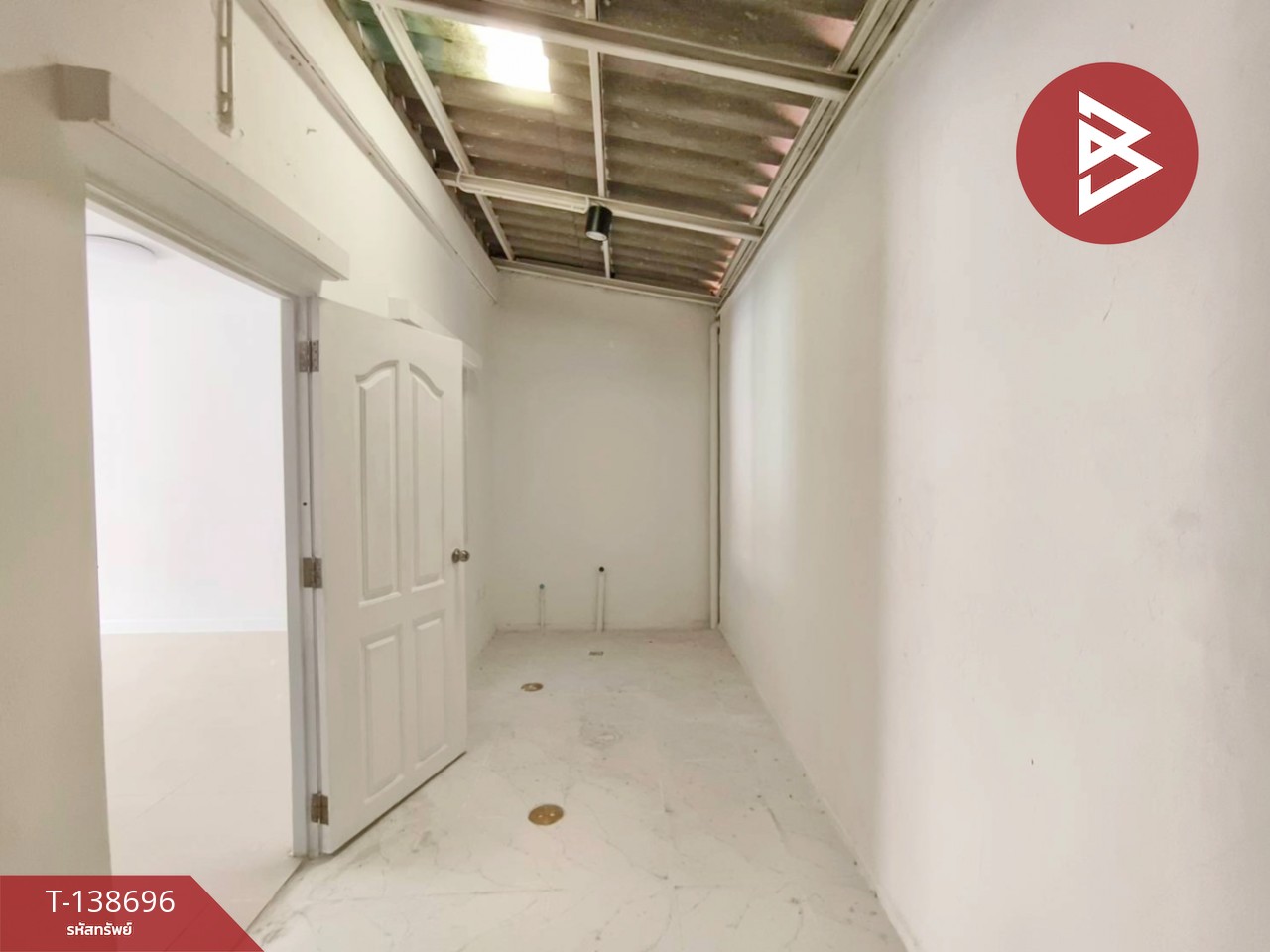 ขายทาวน์เฮ้าส์ หมู่บ้านเดอะคอนเนค8 วงแหวน-บางนา กม.10 (The Connect8) สมุทรปราการ 4