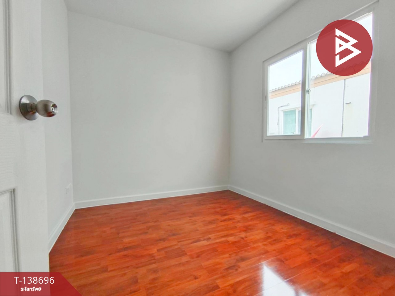 ขายทาวน์เฮ้าส์ หมู่บ้านเดอะคอนเนค8 วงแหวน-บางนา กม.10 (The Connect8) สมุทรปราการ 8