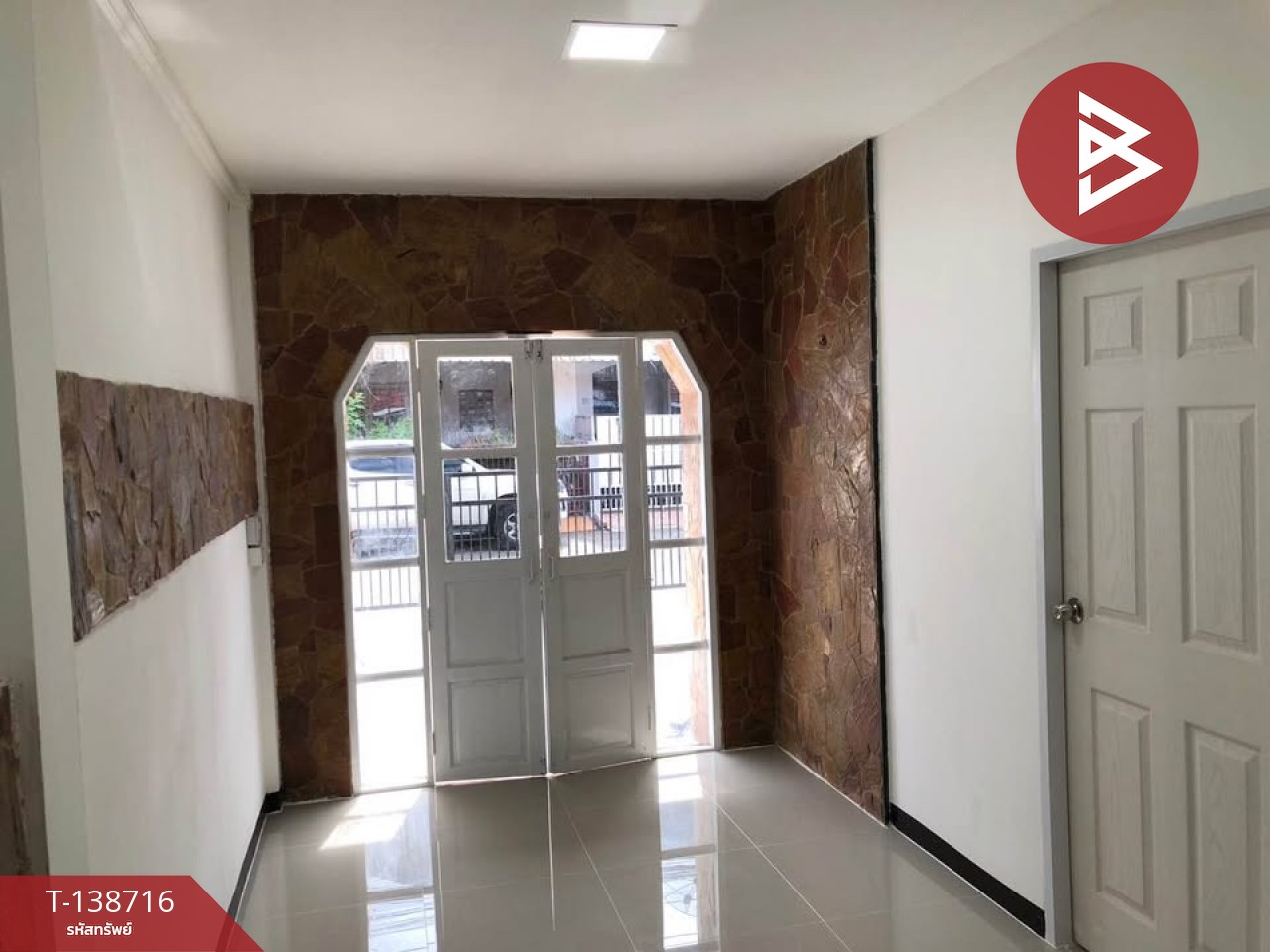 ขายบ้านแฝด หมู่บ้านเพชรงาม แพรกษา สมุทรปราการ 5