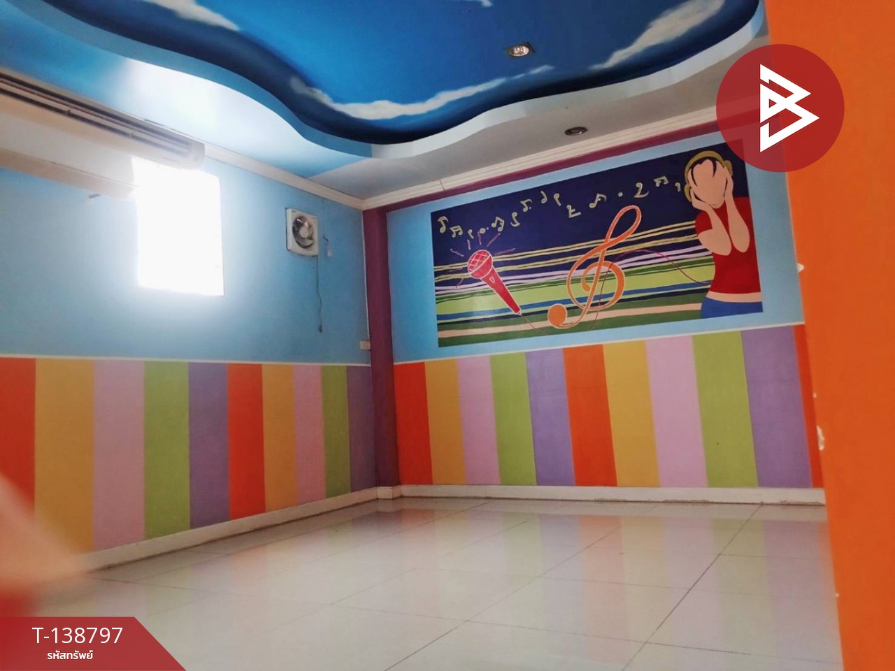 ขายบ้านเดี่ยว 3 ชั้นสวย เนื้อที่ 150 ตร.วา สมุทรสาคร ริมคลองดำเนินสะดวก 8