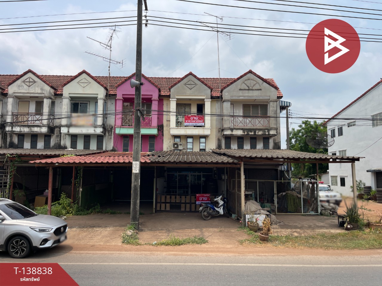 ขายอาคารพาณิชย์ 3 ชั้น เนื้อที่ 22 ตร.วา ศรีมหาโพธิ ปราจีนบุรี 1