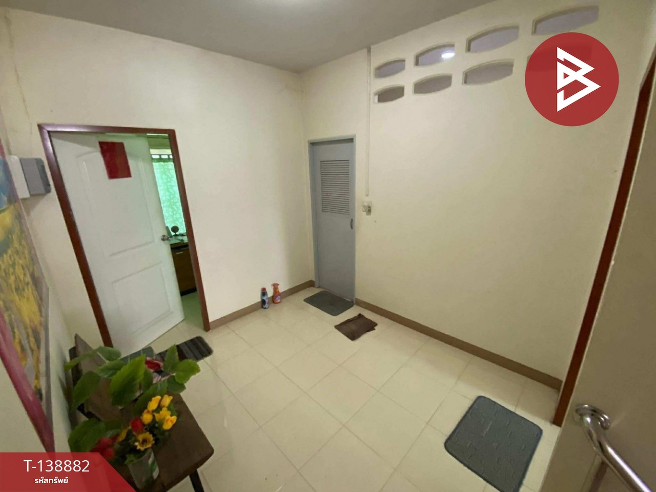 ขายทาวน์โฮมพร้อมที่ดิน เนื้อที่ 54 ตร.วา ชัยบาดาล ลพบุรี 11