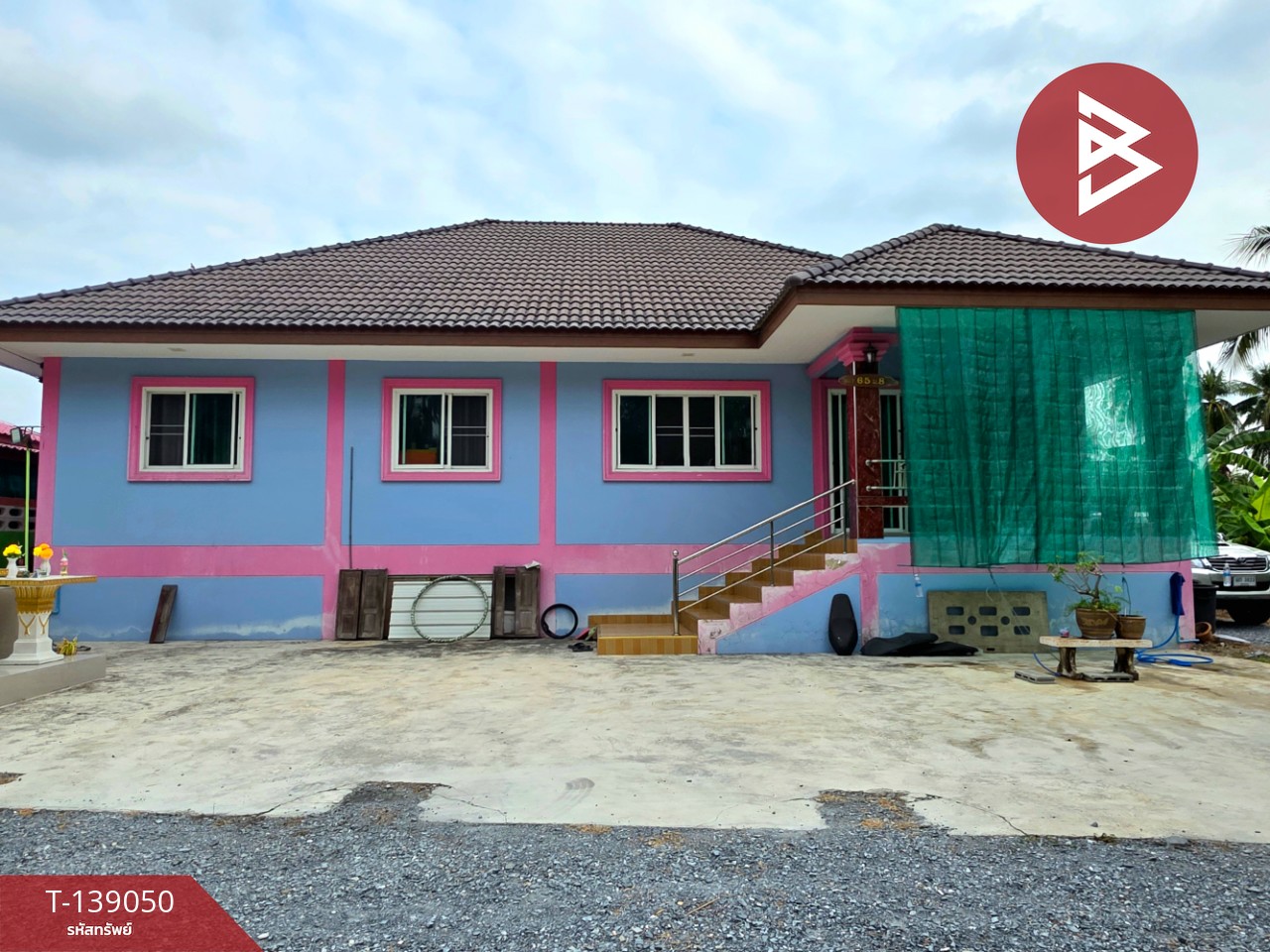 ขายด่วนบ้านเดี่ยว เนื้อที่ 200 ตร.วา สามพราน นครปฐม 1