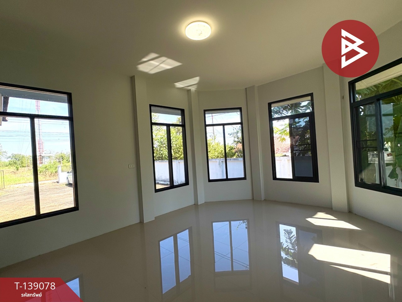 ขายบ้านเดี่ยว เนื้อที่ 200 ตารางวา ต.หนองกระโดน นครสวรรค์ 3