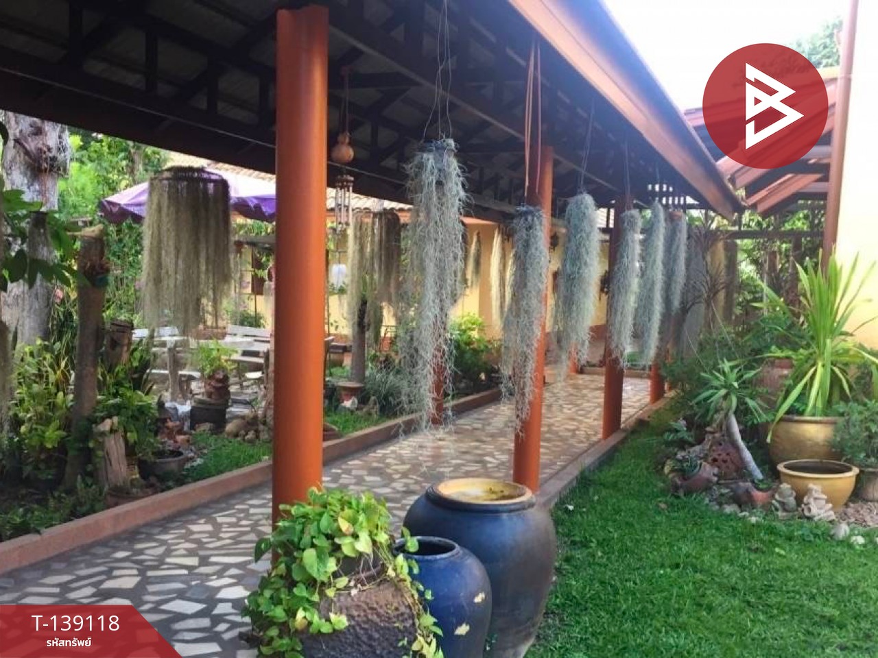 ขายบ้านเดี่ยว พร้อมที่ดิน เนื้อที่ 12 ไร่ 36 ตร.วา สันป่าตอง เชียงใหม่ ทำเลติดถนน 11