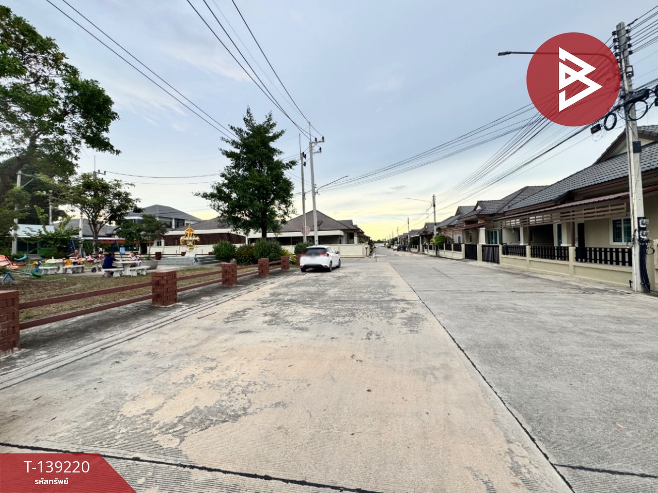 ขายบ้านแฝด หมู่บ้านวิกทรอรี่ ปาร์ค (Victory Park) บางละมุง ชลบุรี 10