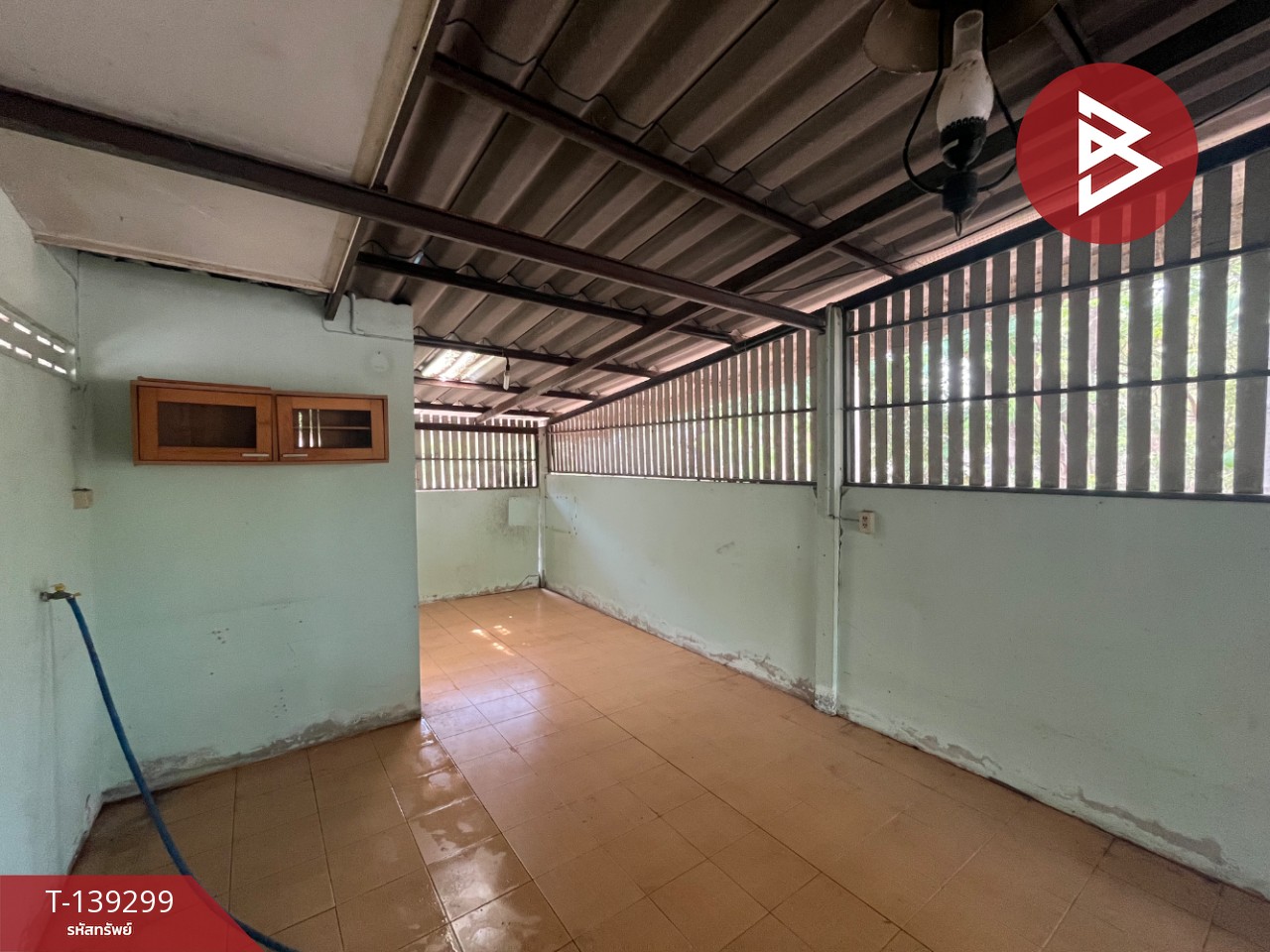 ขายบ้านเดี่ยวพร้อมที่ดิน เนื้อที่ 4 ไร่ อ.ดอนเจดีย์ จ.สุพรรณบุรี ทำเลดี 8