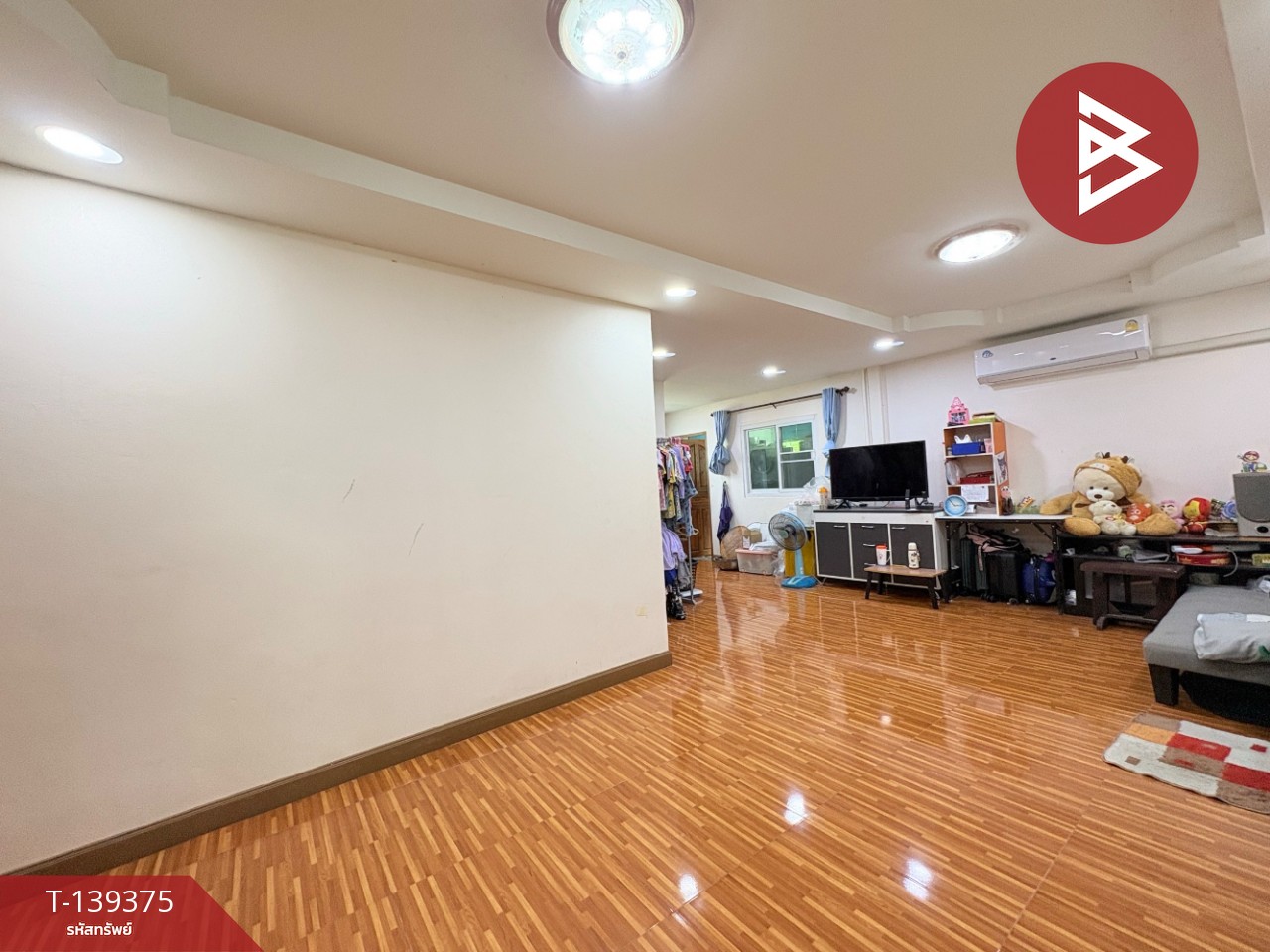 ขายบ้านเดี่ยวพร้อมโกดัง เนื้อที่ 2 ไร่ 12 ตารางวา ต.พระนอน นครสวรรค์ 4