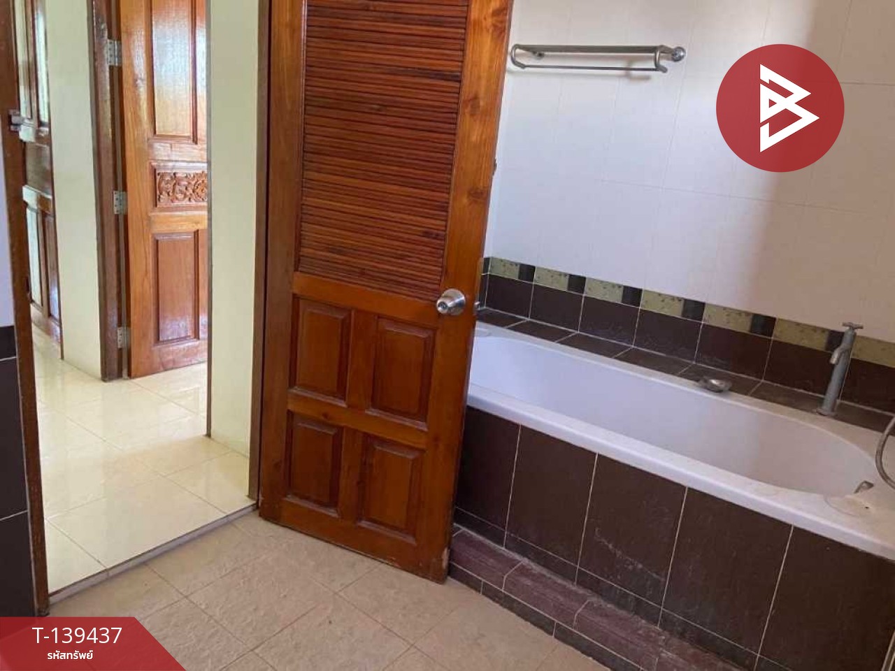 ขายบ้านเดี่ยว 2 ชั้น เนื้อที่ 66.6 ตารางวา ต.วัดจันทร์ พิษณุโลก ทำเลดี 10