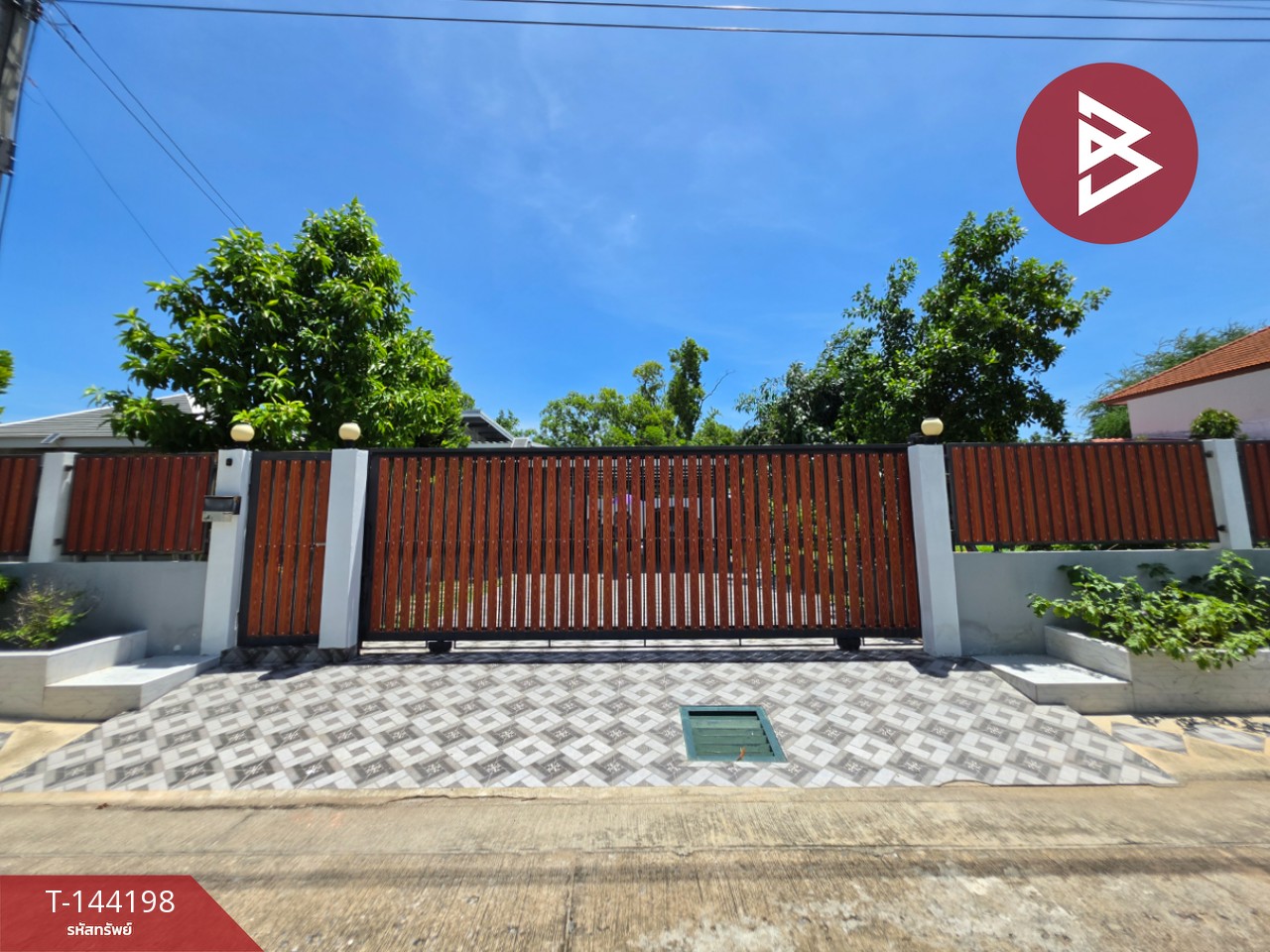 ขายบ้านเดี่ยว หมู่บ้านลานทอง ติวานนท์-ปากเกร็ด นนทบุรี