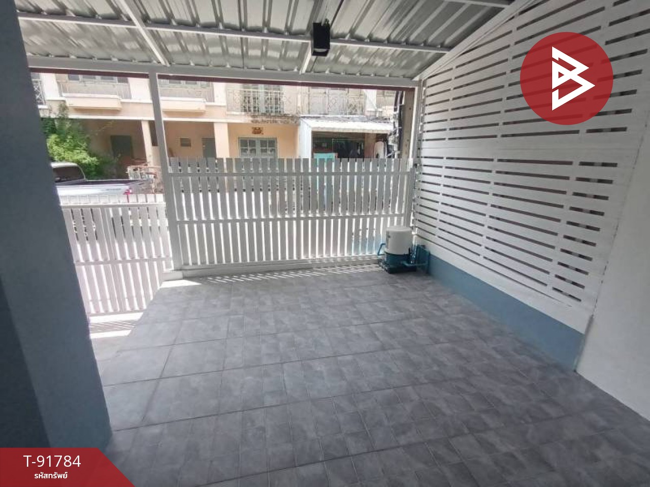 Townhouse for sale, Pruksa Village 15, Bang Phli-Tamru, Samut Prakan, ready to move in