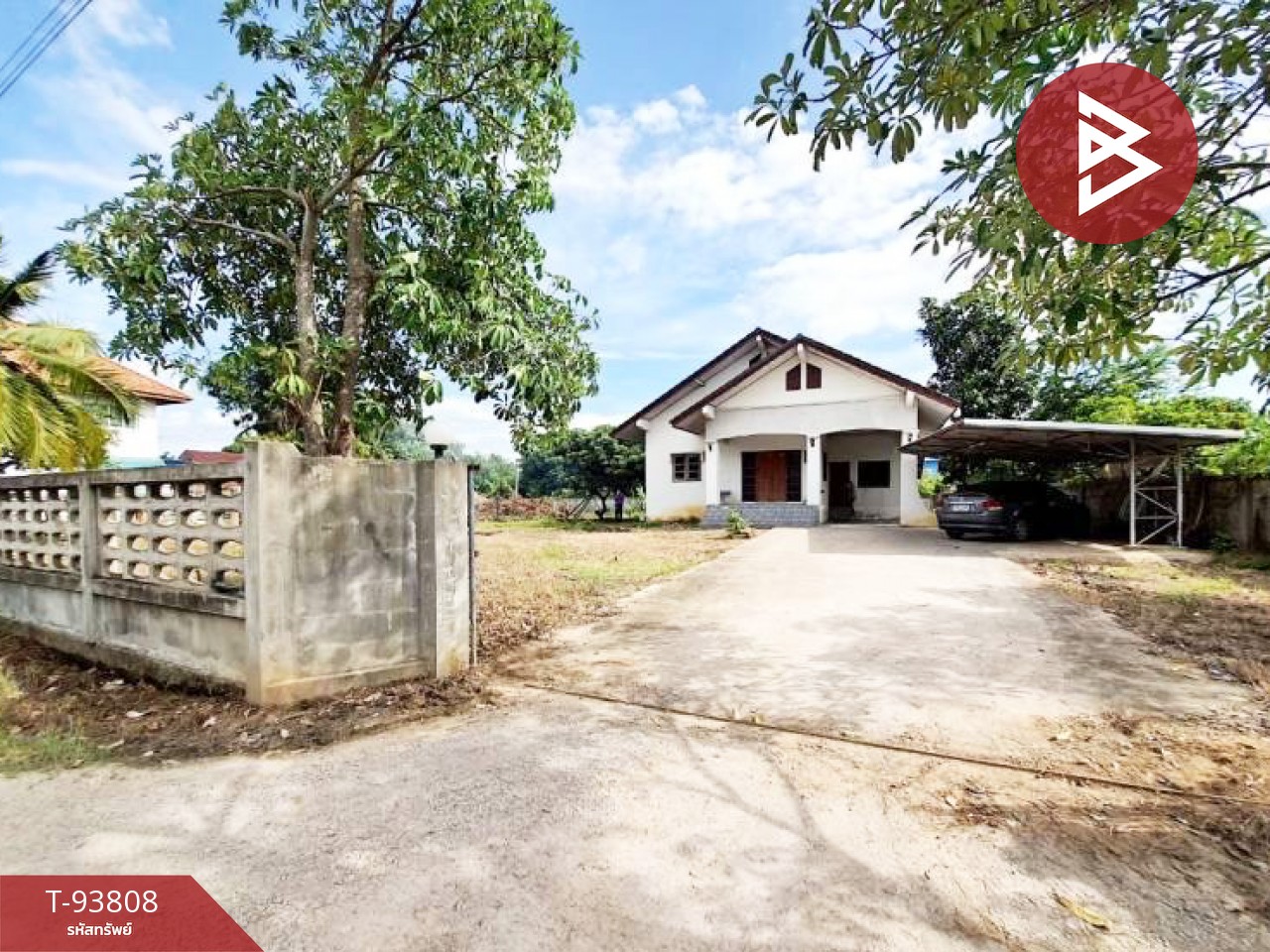 Single house for sale with land, area 1 rai 17.3 square wa, Mueang Nga, Lamphun