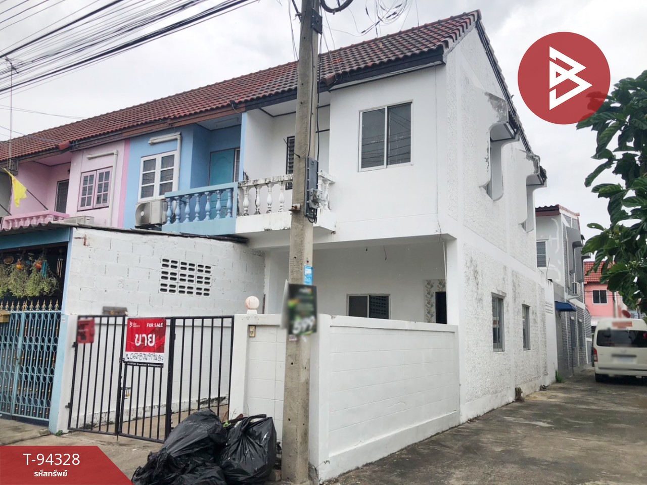 Townhouse for sale, Kritsana Village 2, Sam Khok-Pathum Thani, ready to move in