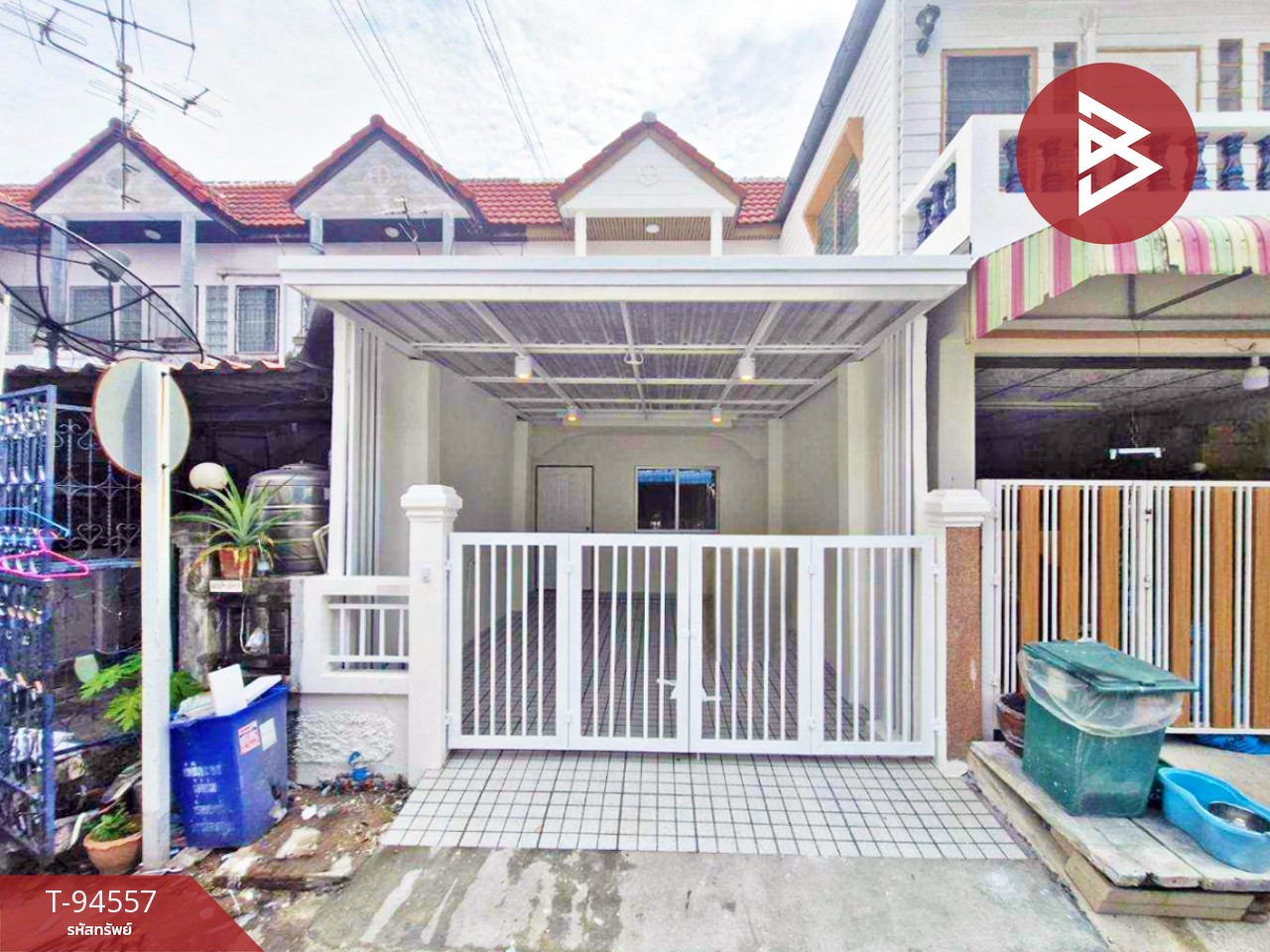 Townhouse for sale, Traphdinthong Village, Theparak, Samut Prakan, ready to move in