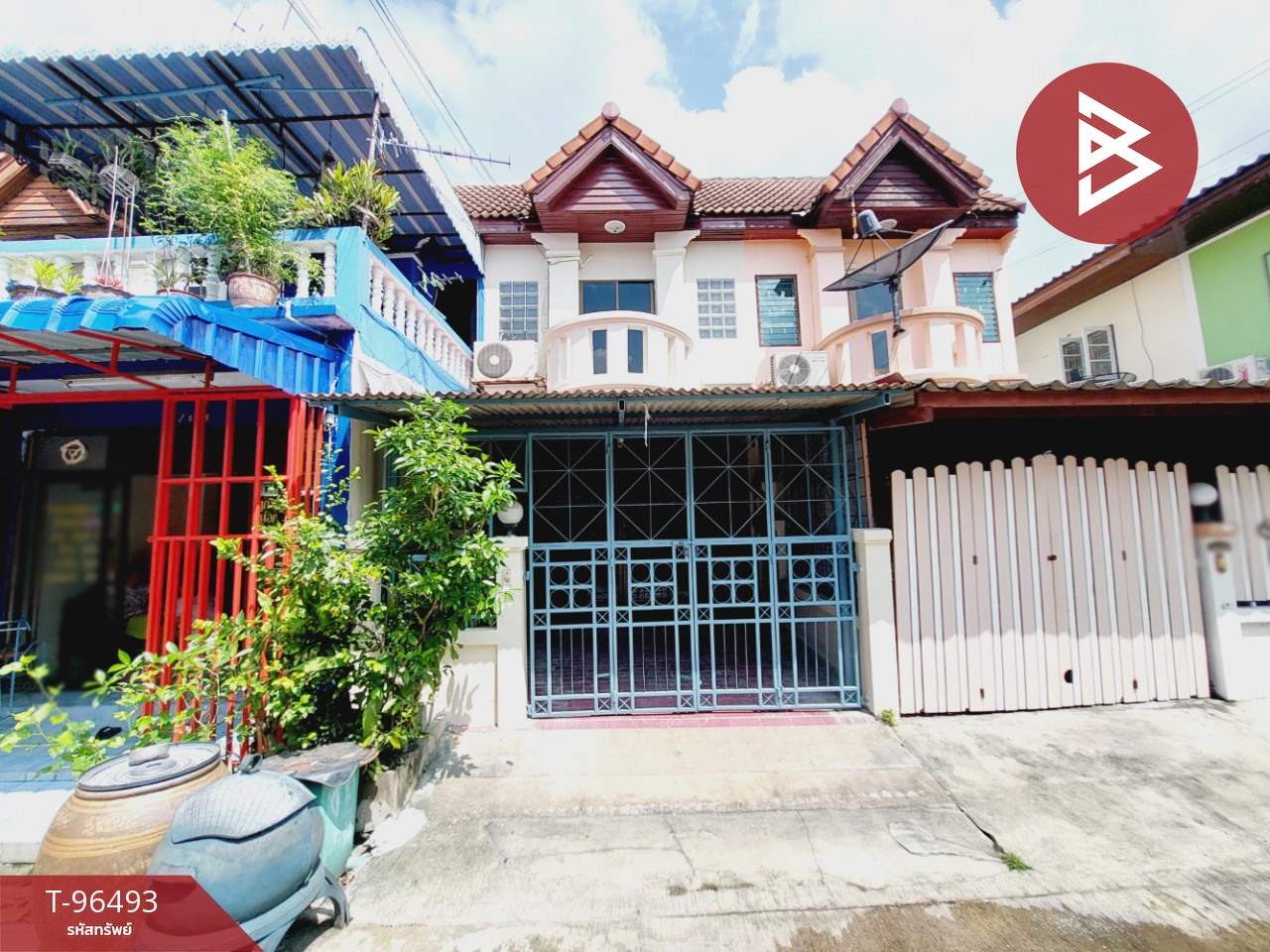 Townhouse for sale, Pongsirichai Village 4, Petchkasem 81, Nong Khaem, Bangkok