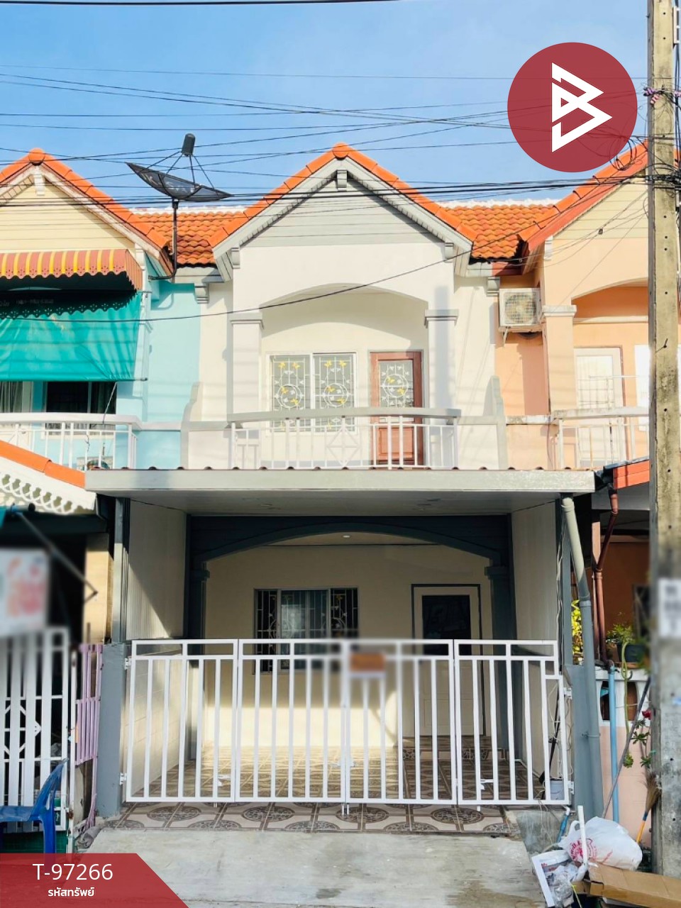 Townhouse for sale, Baan Chai Khlong Project, Theparak, Km. 25, Bang Bo, Samut Prakan, ready to move in