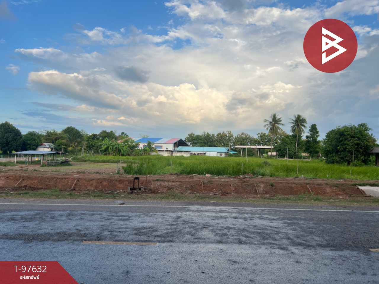 Land for sale, area 2 rai 2 ngan, Nadi, Udon Thani