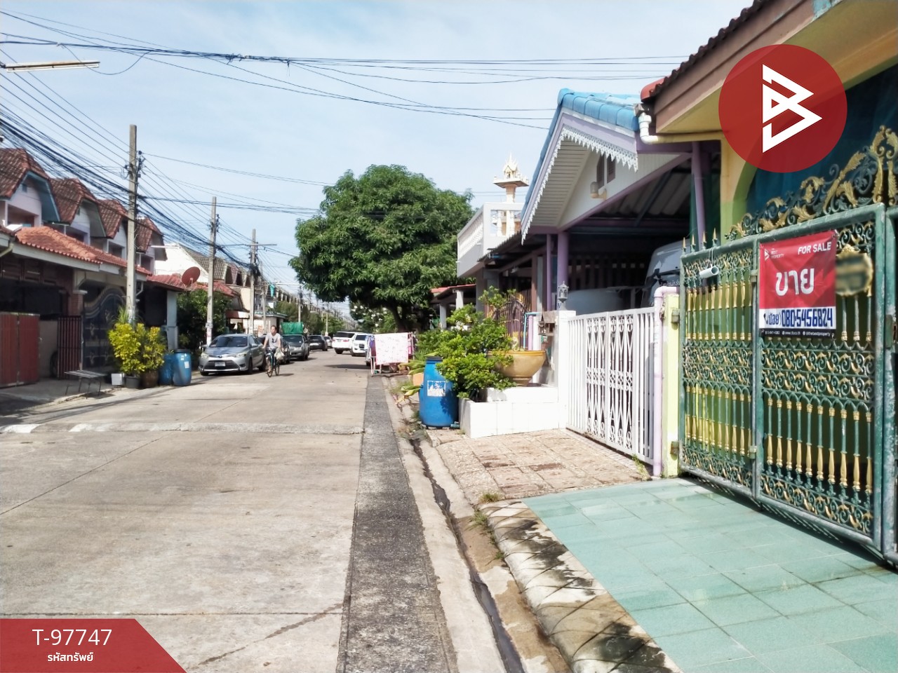 Townhouse for sale, Wanarom Village, Chalongkrung 24, Lat Krabang, Bangkok