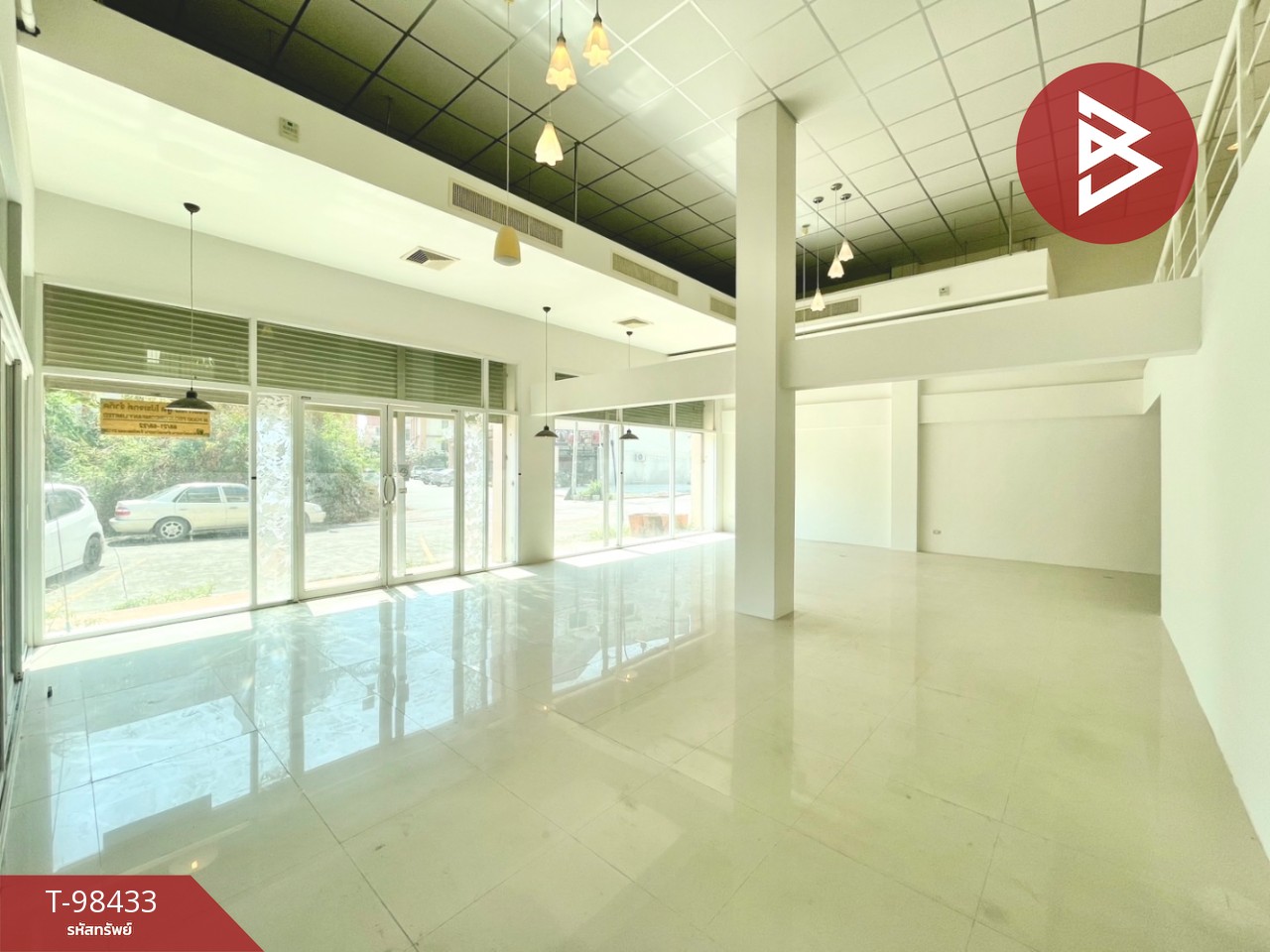 Commercial building for sale, 2 units, area 60.1 sq.wa, Ban Chang, Rayong