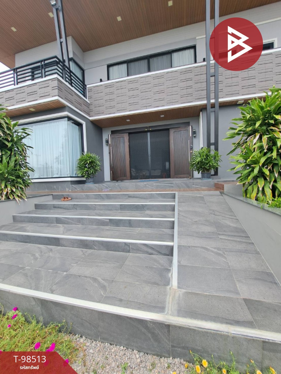 For sale: 2-storey detached house, area 2 ngan 13 sq m, Ban Laem, Phetchaburi