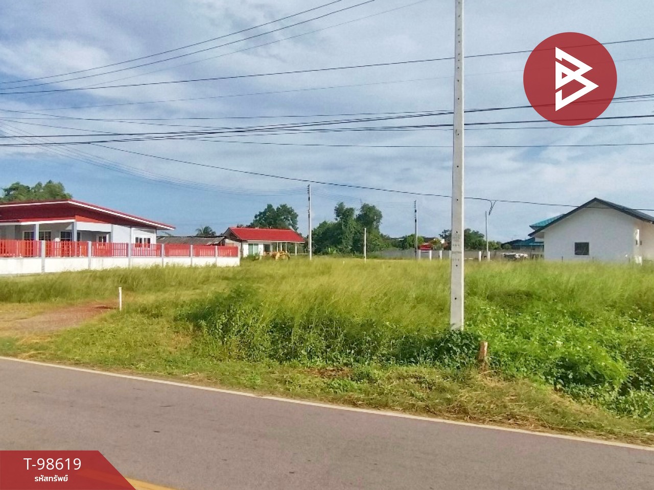 Land for sale, vacant land next to the road, area 1 ngan 80.6 sq.wa, Tha Mai, Chanthaburi