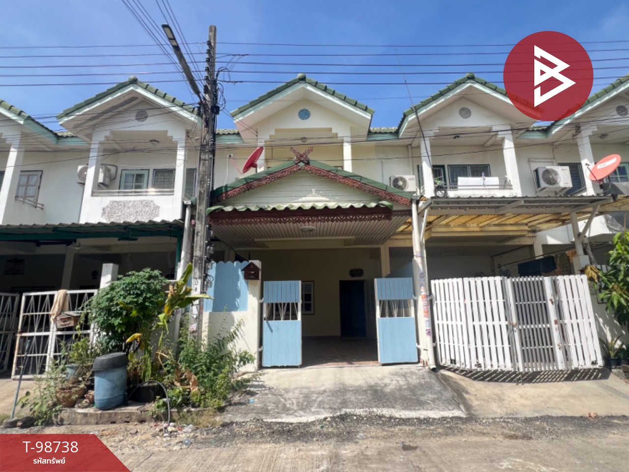 Townhouse for sale, Ubon Sri Village, Phraeksa, Samut Prakan