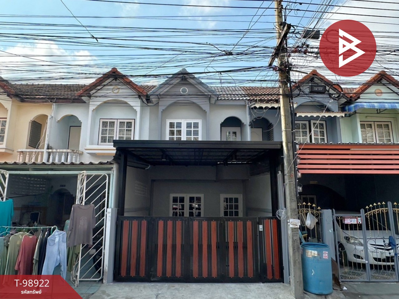 Townhouse for sale, Fueang Fa Villa 2 Village, Theparak, Samut Prakan, ready to move in